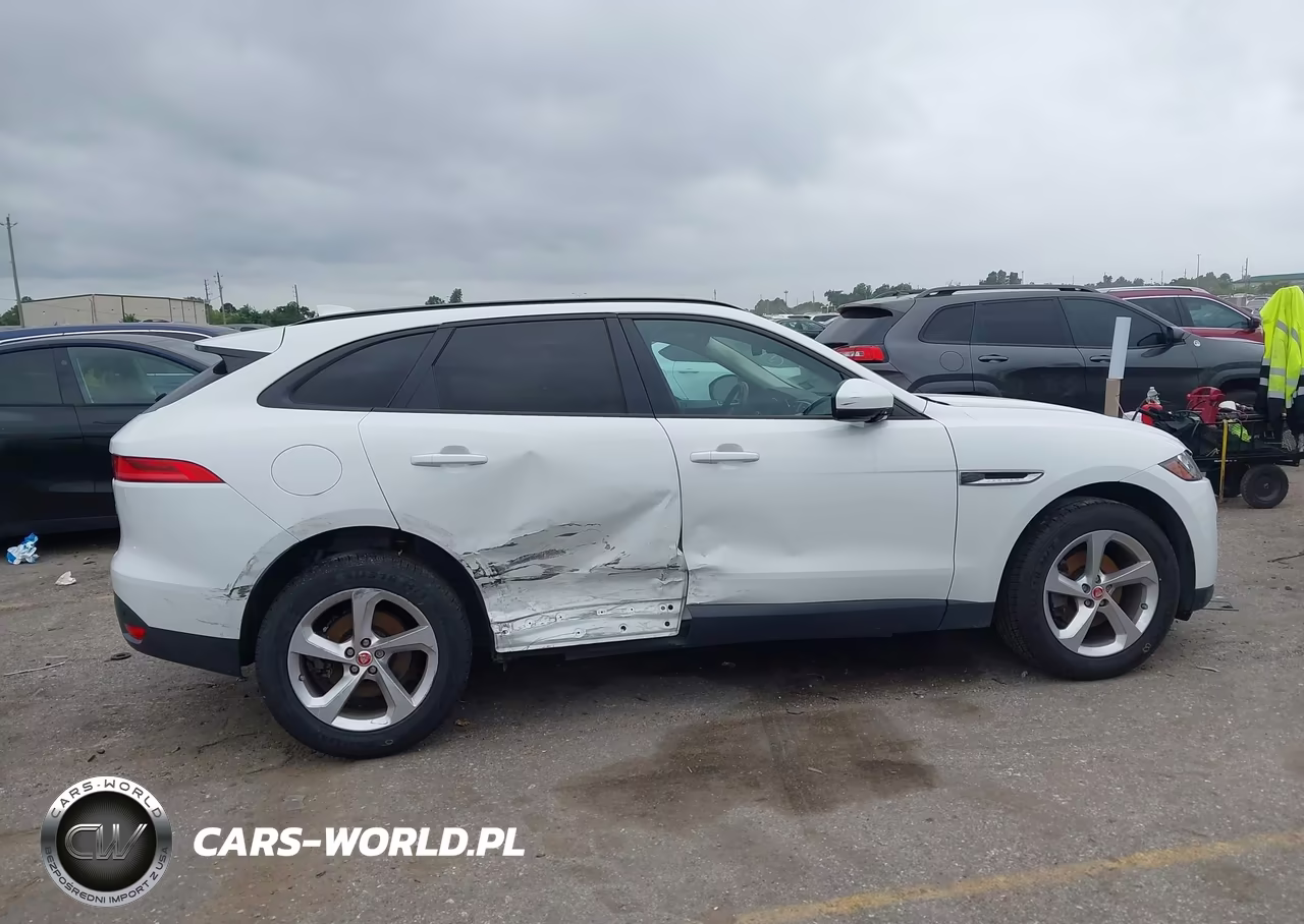 2017 Jaguar F-Pace 20D Premium VIN:SADCJ2BN7HA494396 - 14