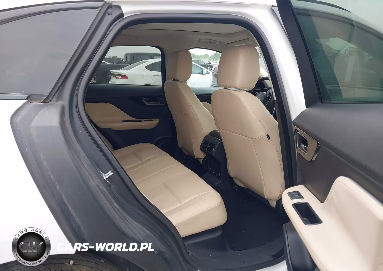 2017 Jaguar F-Pace 20D Premium VIN:SADCJ2BN7HA494396 - 8