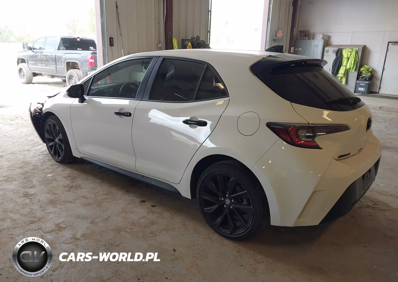 2021 Toyota Corolla Se Nightshade Edition VIN:JTND4MBEXM3109166 - 3