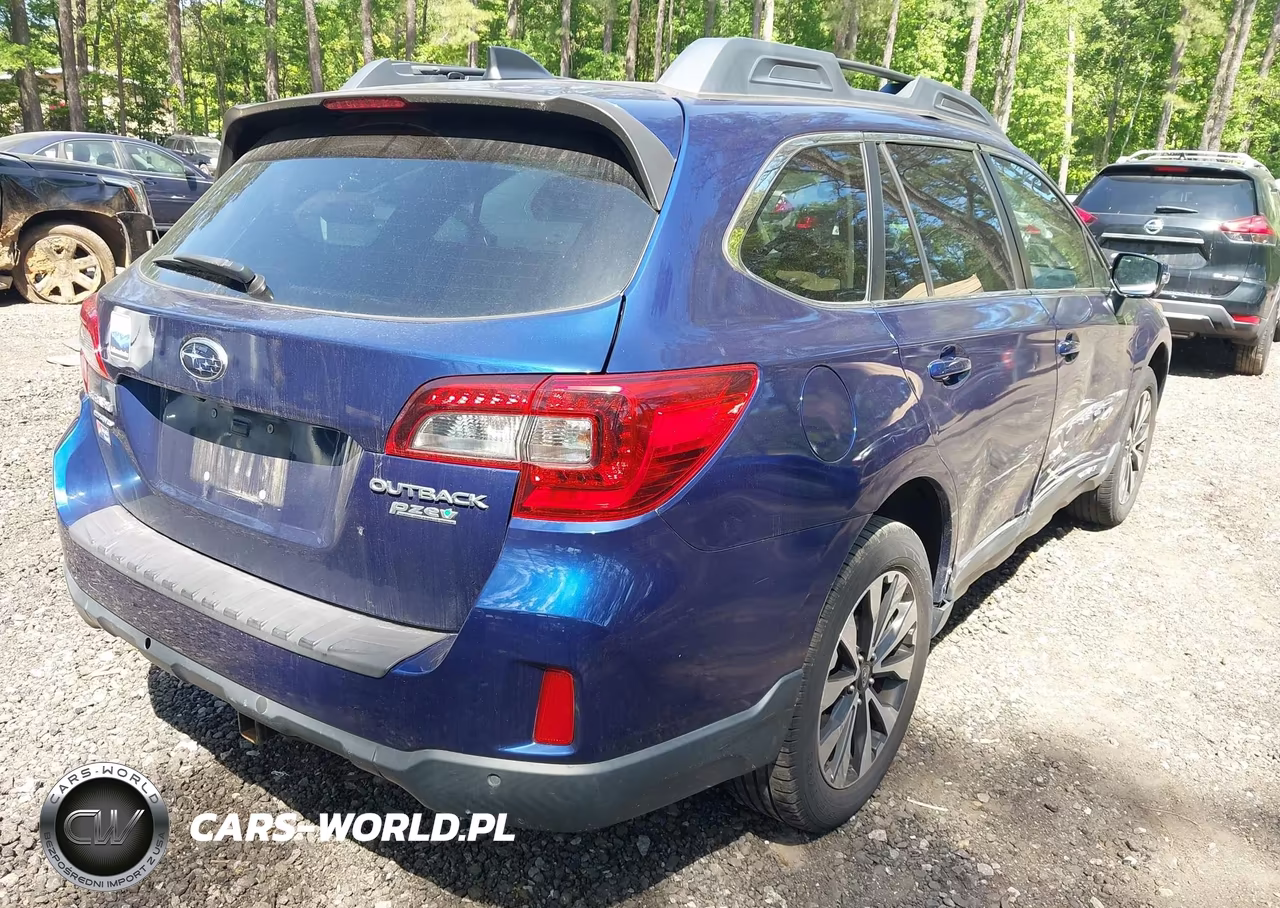 2017 Subaru Outback 2.5I Limited VIN:4S4BSANC6H3262929 - 4