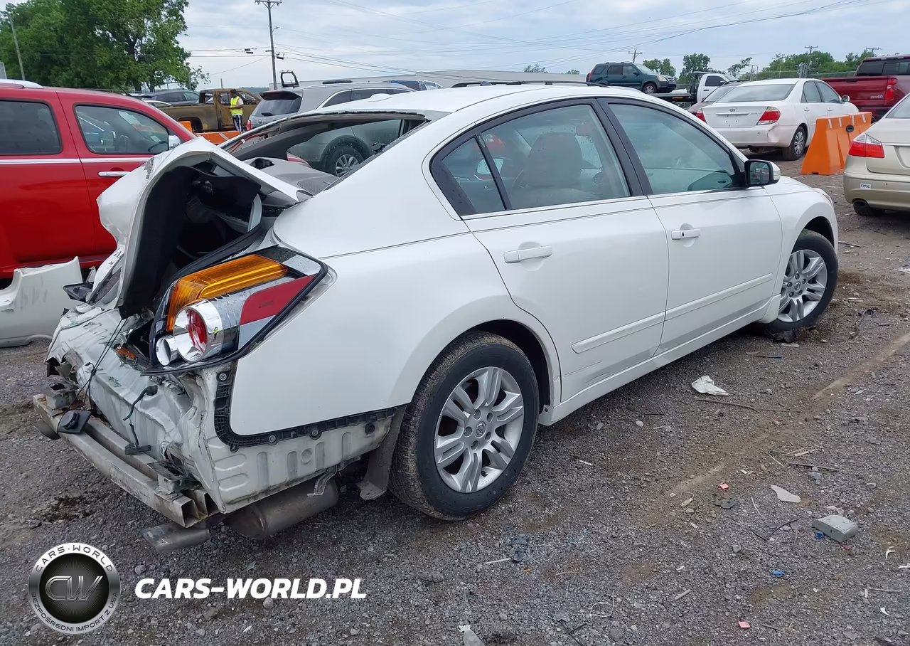2010 Nissan Altima 2.5 S VIN:1N4AL2APXAN444726 - 4