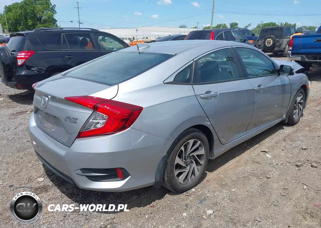2017 Honda Civic Ex VIN:19XFC2F79HE038119 - 4