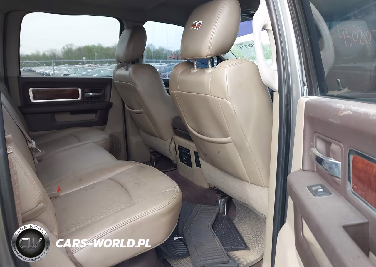 2010 Dodge Ram 3500 Laramie VIN:3D73Y3CLXAG166946 - 6