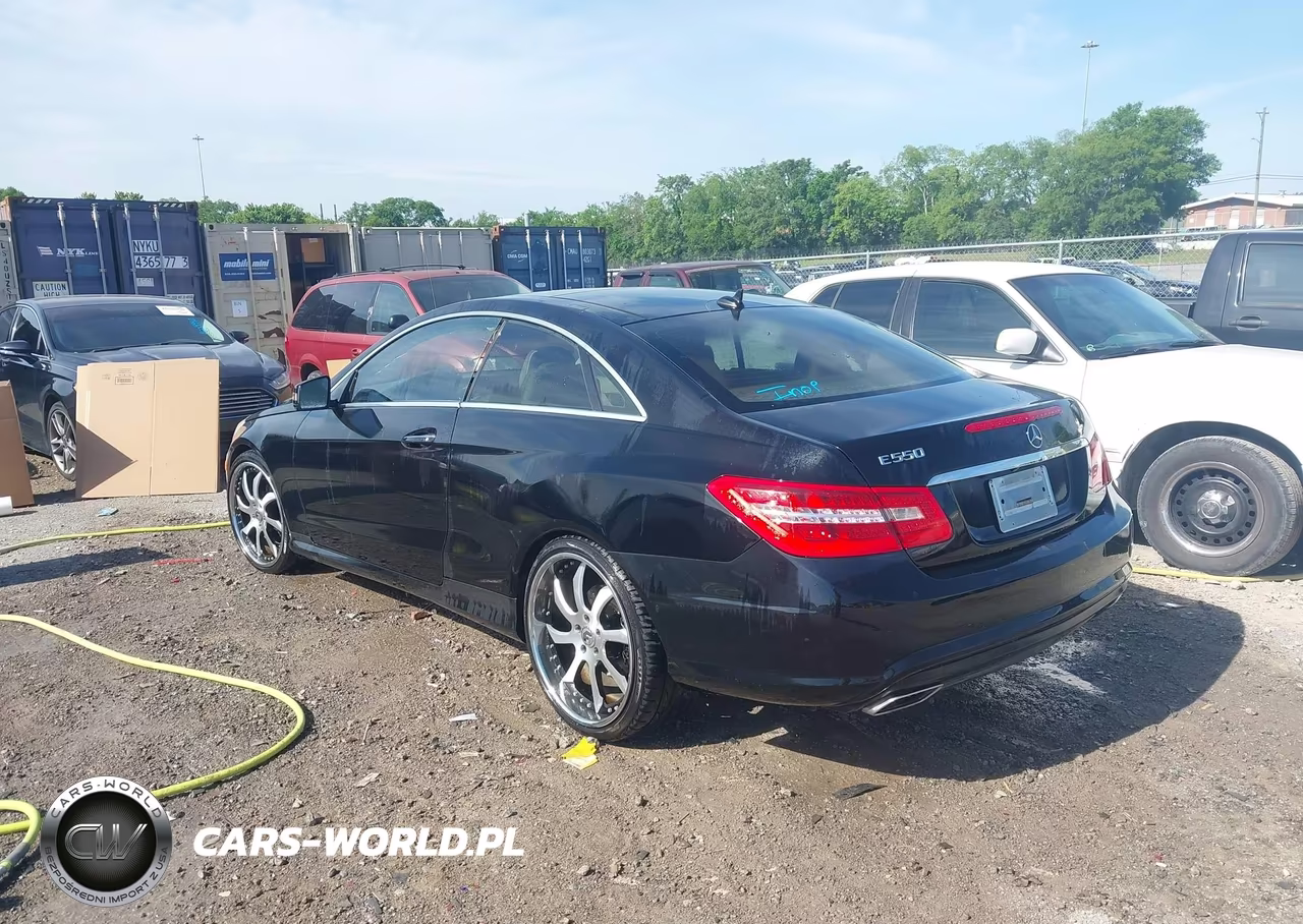 2010 Mercedes-Benz E 550 VIN:WDDKJ7CB2AF037552 - 3