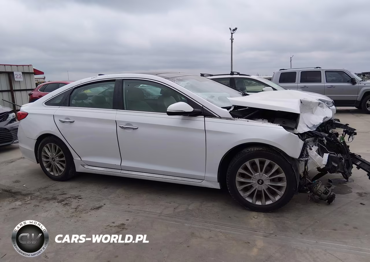 2015 Hyundai Sonata Limited VIN:5NPE34AFXFH044400 - 14