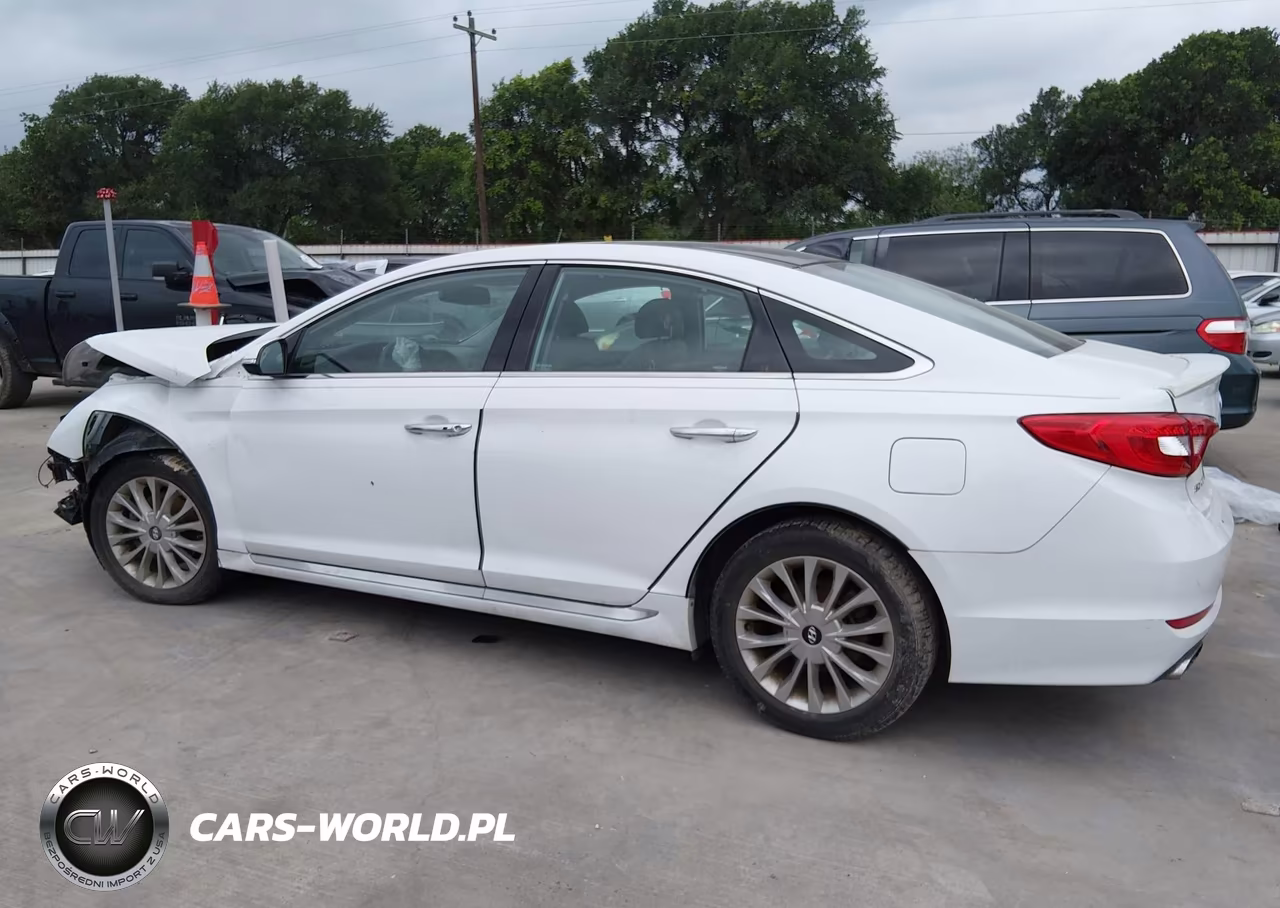 2015 Hyundai Sonata Limited VIN:5NPE34AFXFH044400 - 15
