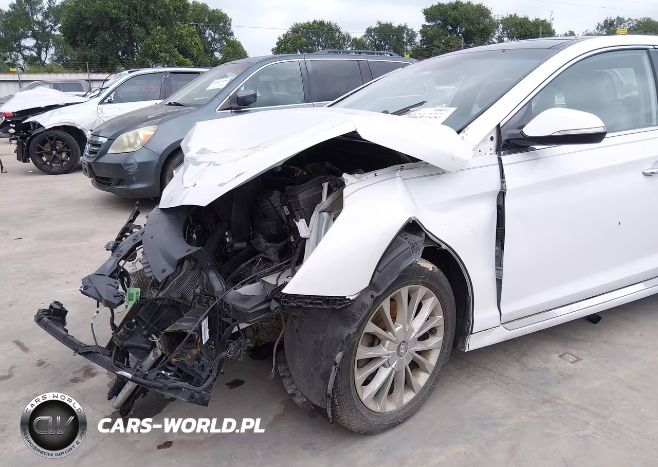 2015 Hyundai Sonata Limited VIN:5NPE34AFXFH044400 - 19