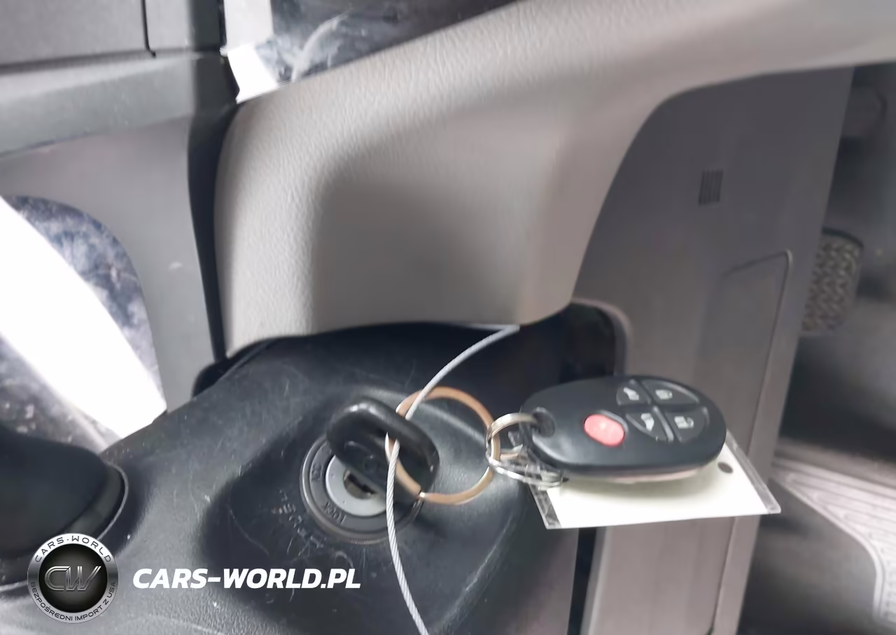 2020 Toyota Sienna Le VIN:5TDKZ3DC5LS039012 - 11