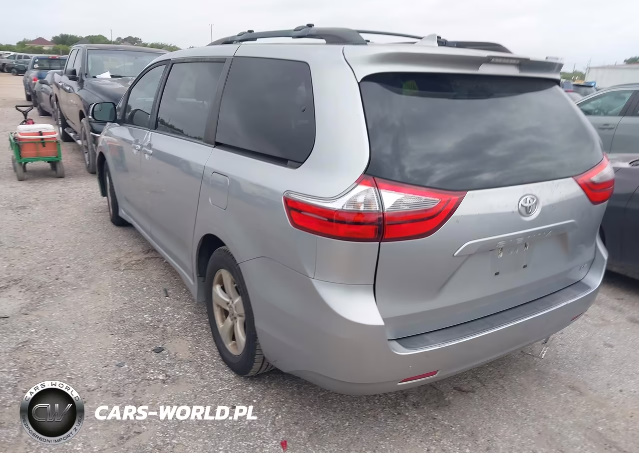2020 Toyota Sienna Le VIN:5TDKZ3DC5LS039012 - 3