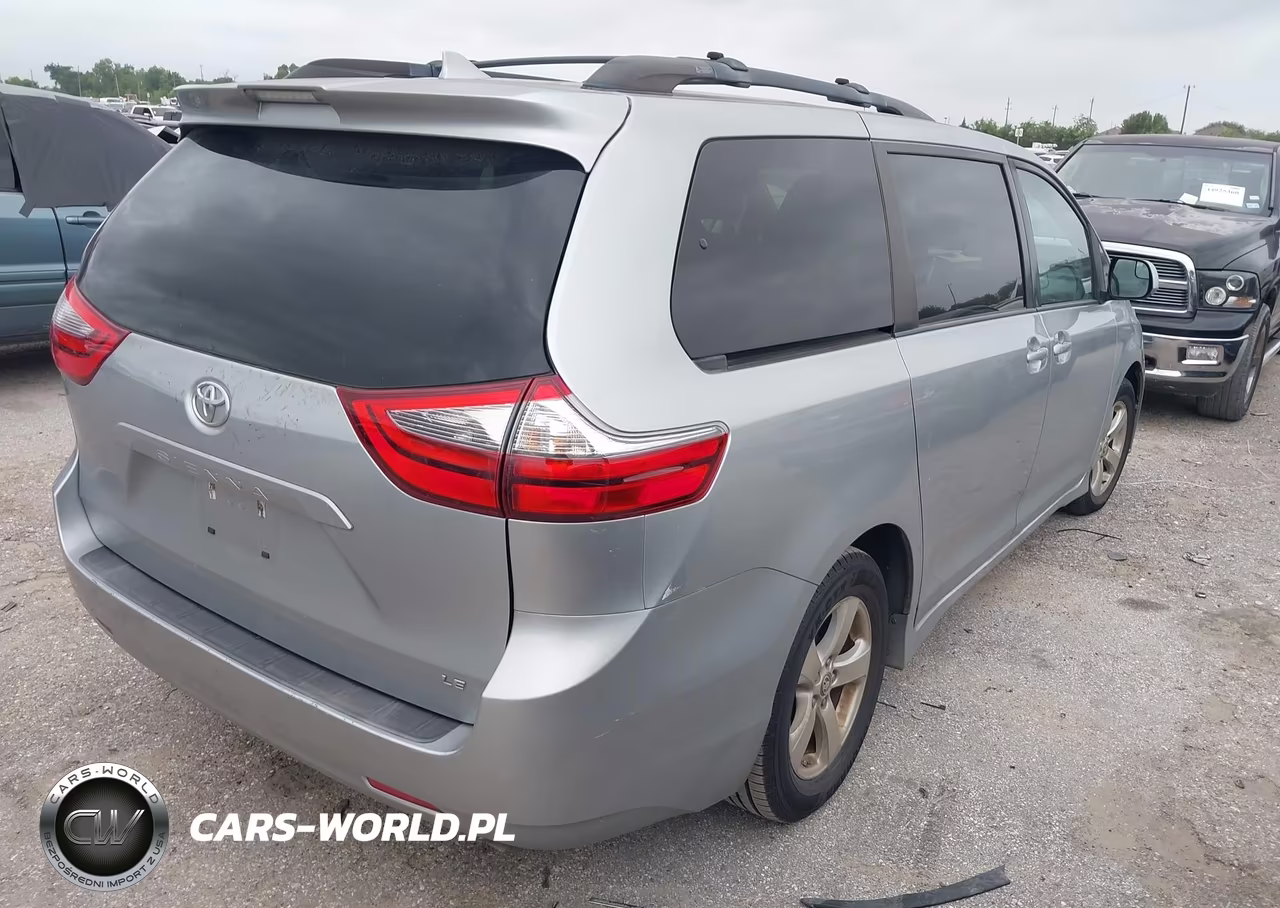 2020 Toyota Sienna Le VIN:5TDKZ3DC5LS039012 - 4