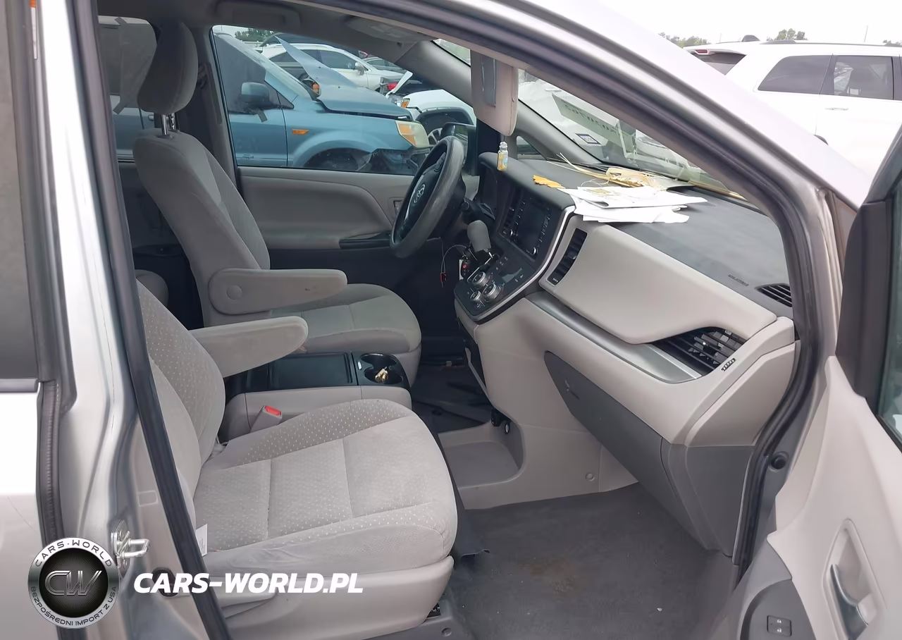 2020 Toyota Sienna Le VIN:5TDKZ3DC5LS039012 - 5