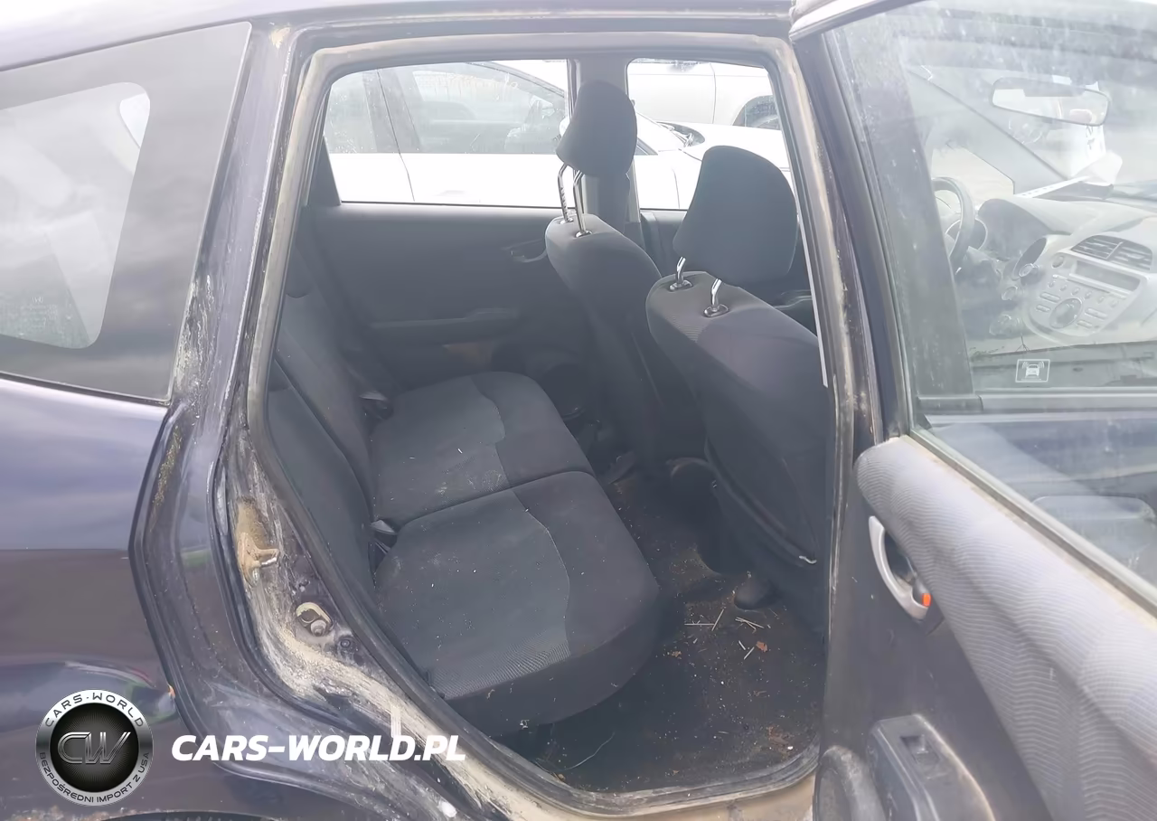 2009 Honda Fit Sport VIN:JHMGE88409S057806 - 8