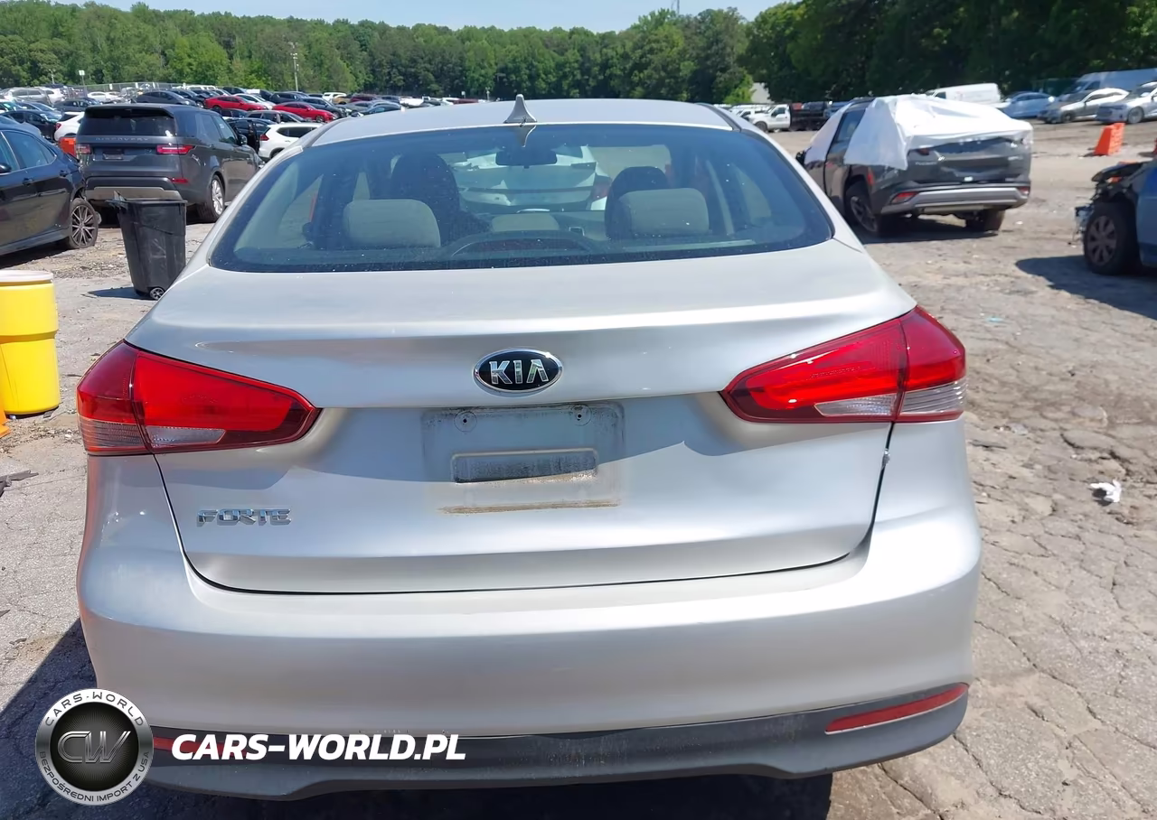 2017 Kia Forte Lx VIN:3KPFK4A71HE045460 - 15