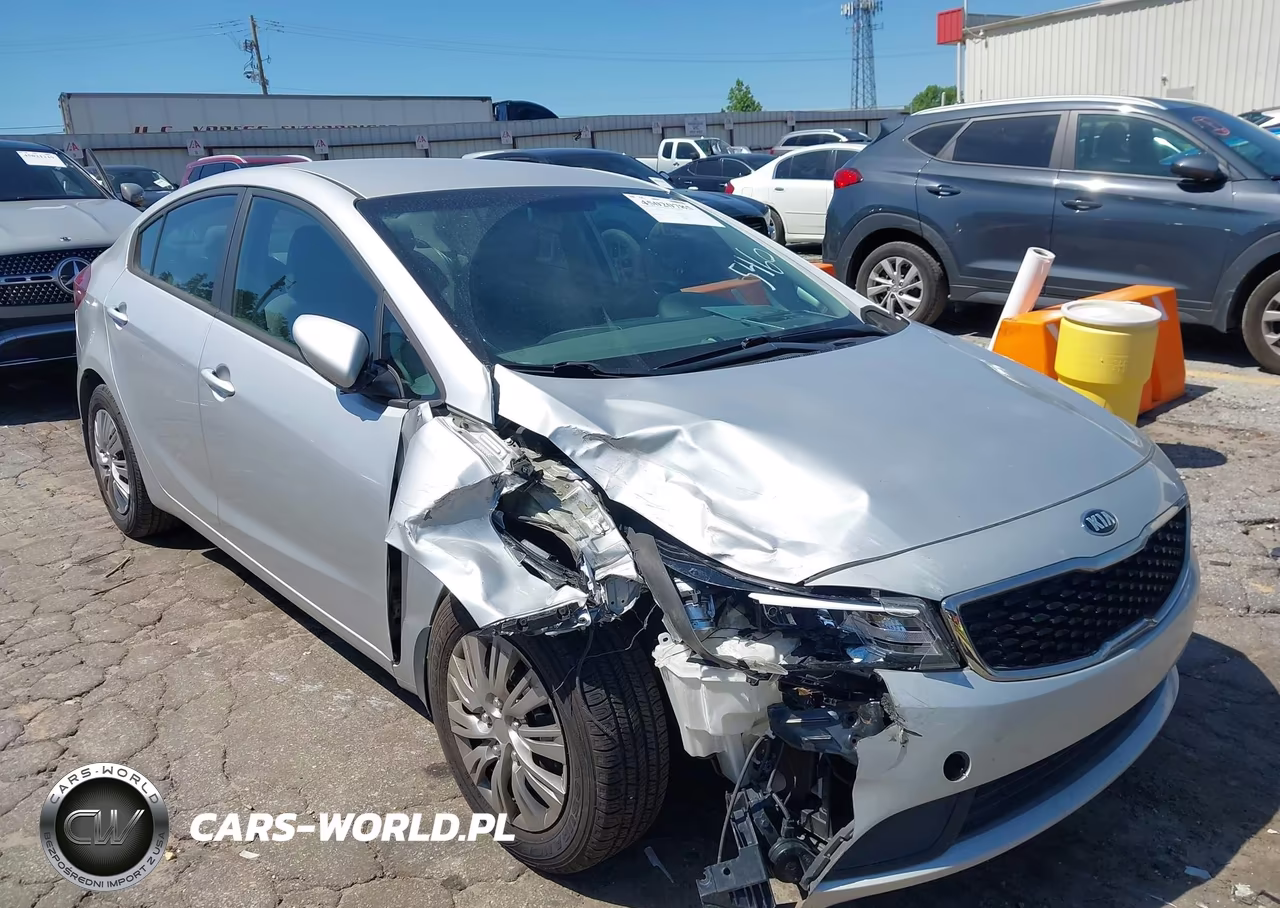 2017 Kia Forte Lx VIN:3KPFK4A71HE045460 - 6