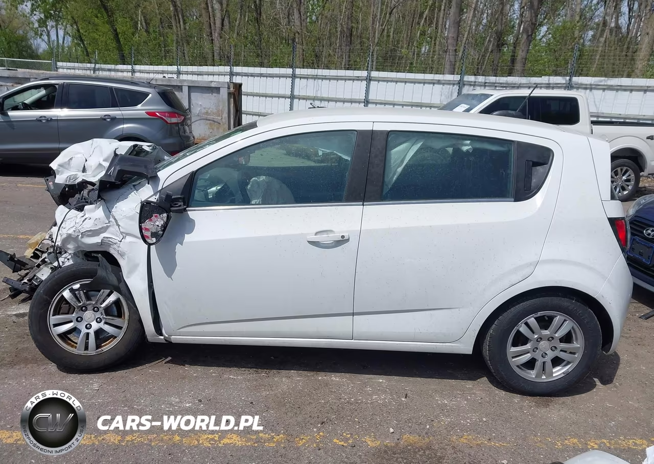 2016 Chevrolet Sonic Lt Auto VIN:1G1JC6SH1G4129698 - 15