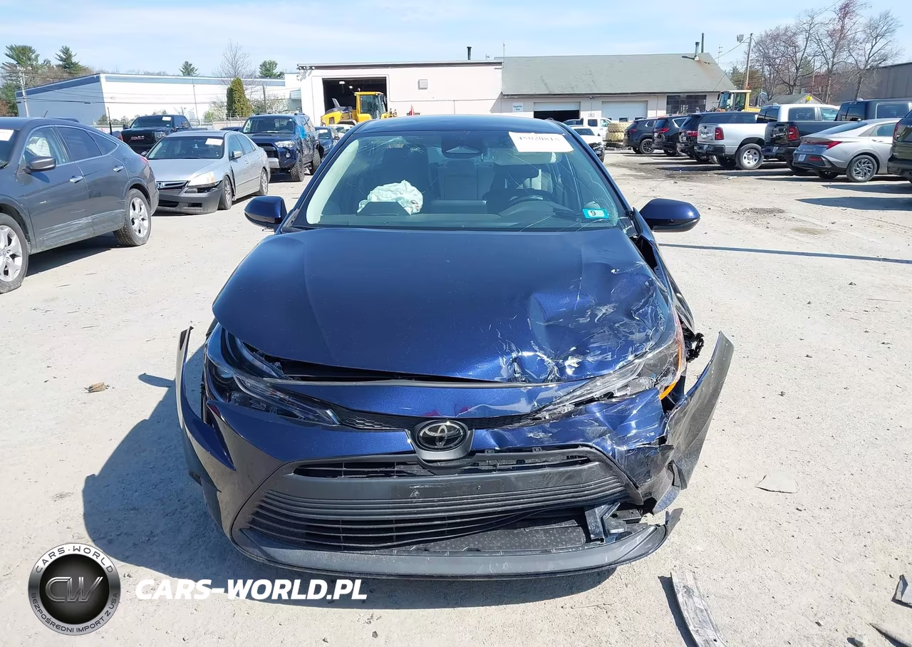 2026 Toyota Corolla Le VIN:5YFB4MDE9TP360985 - 13