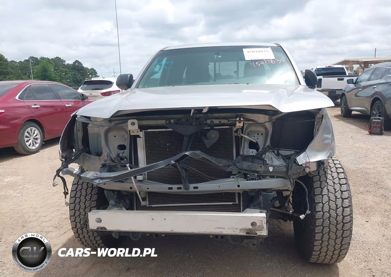 2015 Toyota Tacoma VIN:5TFTX4CNXFX054994 - 13