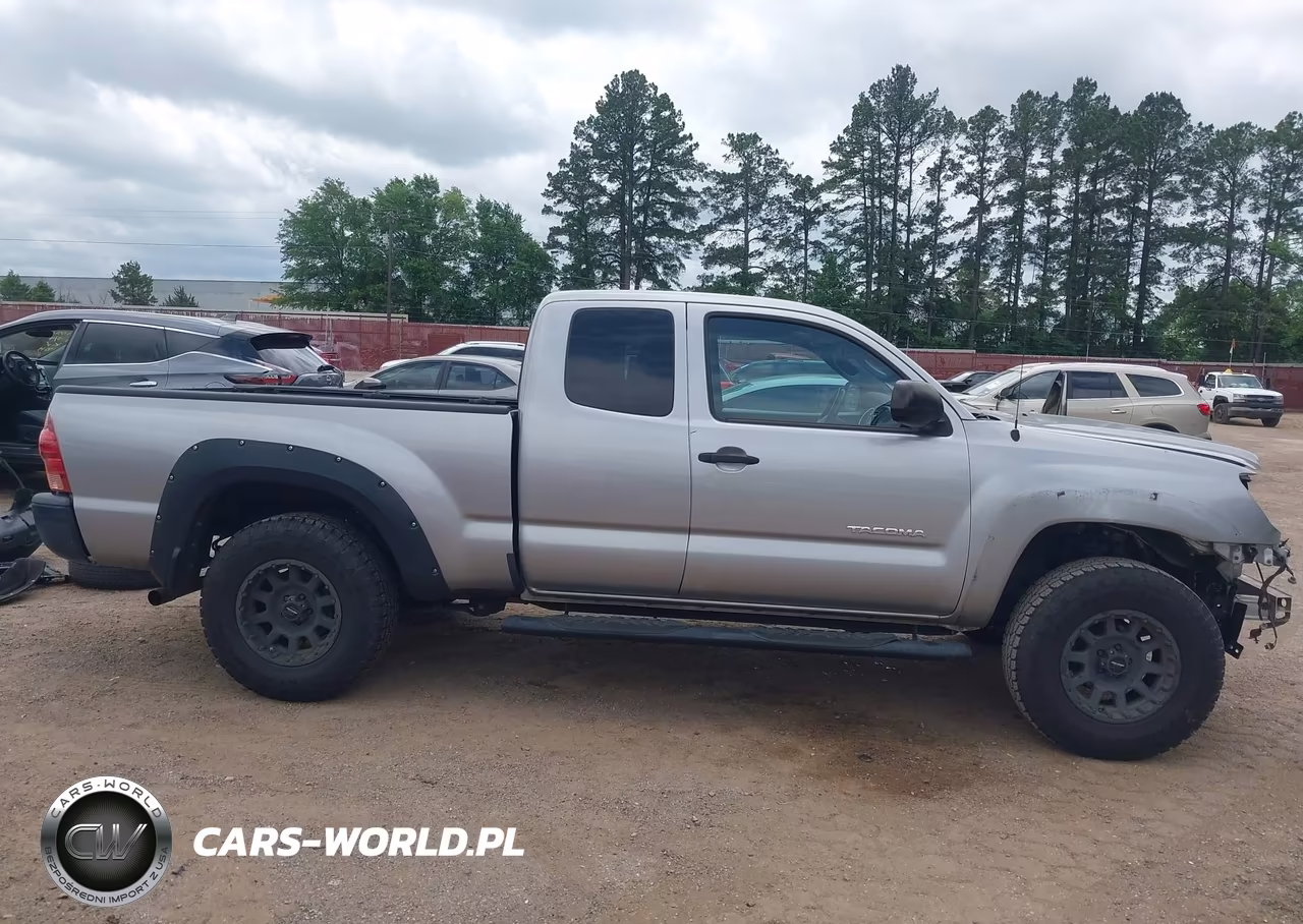 2015 Toyota Tacoma VIN:5TFTX4CNXFX054994 - 14