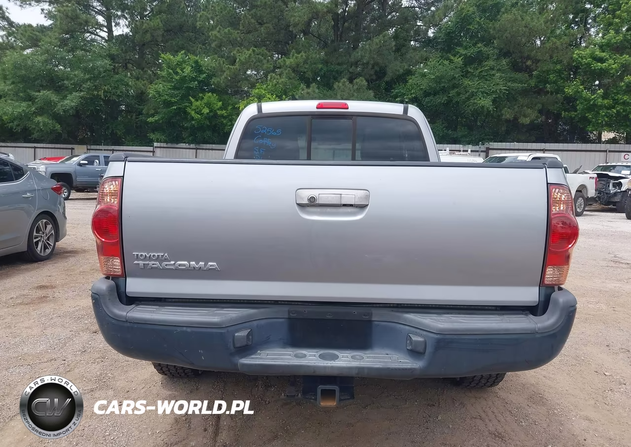 2015 Toyota Tacoma VIN:5TFTX4CNXFX054994 - 17