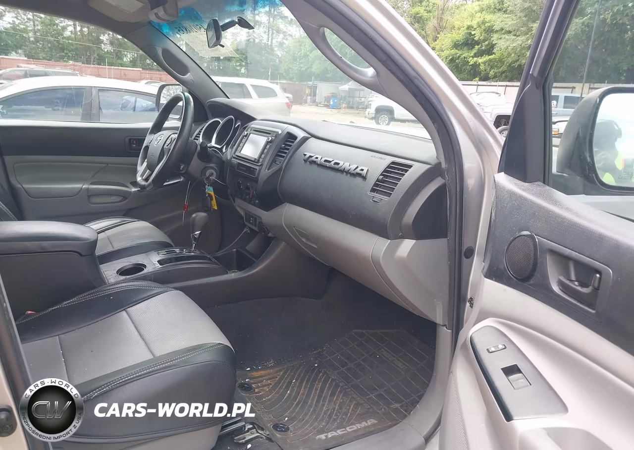 2015 Toyota Tacoma VIN:5TFTX4CNXFX054994 - 5