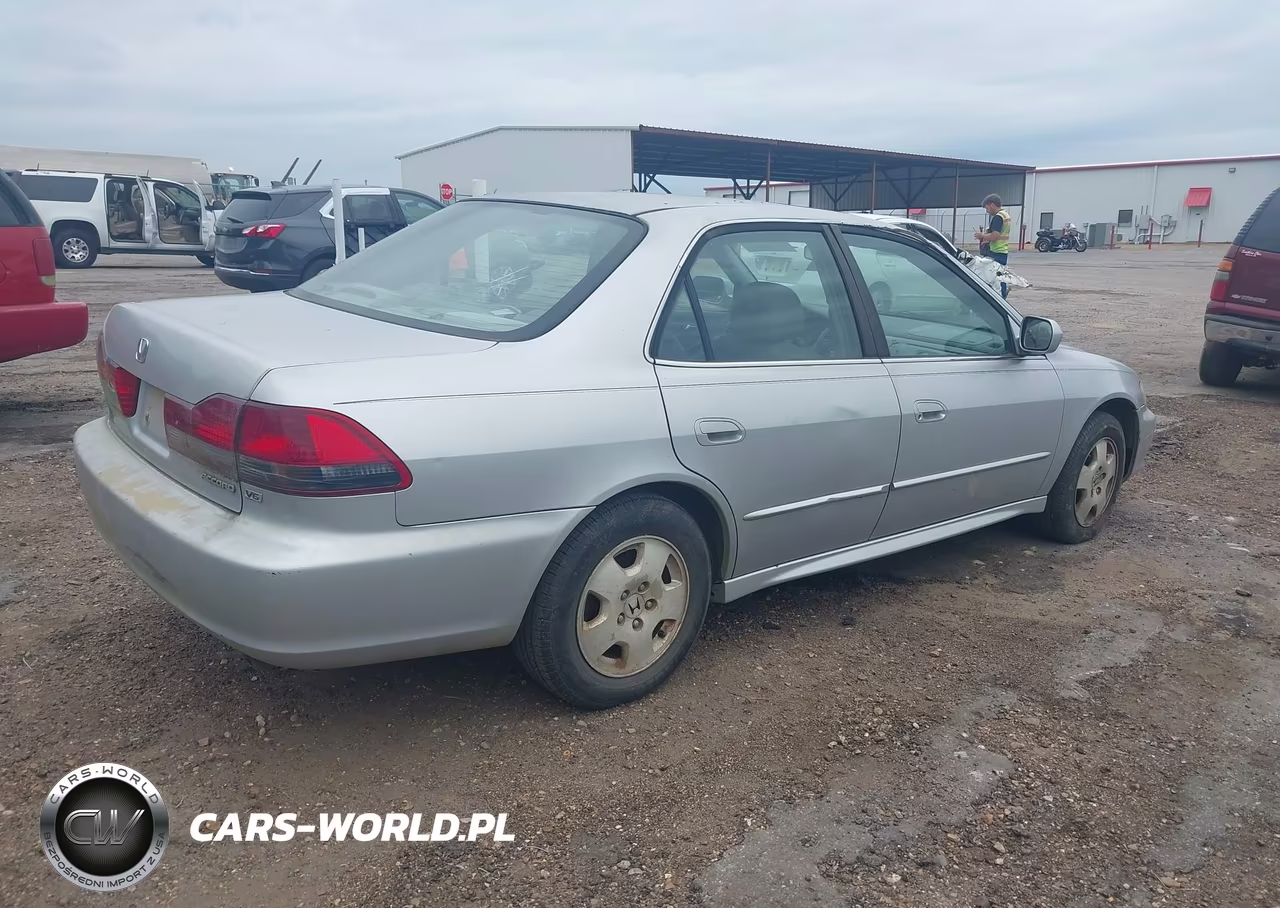 2002 Honda Accord 3.0 Ex VIN:1HGCG16572A053262 - 4