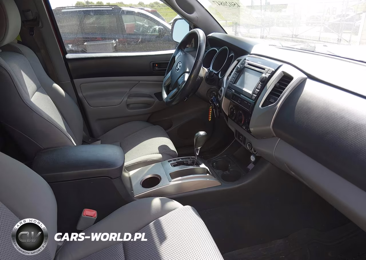 2013 Toyota Tacoma Base V6 VIN:3TMLU4EN9DM109587 - 5