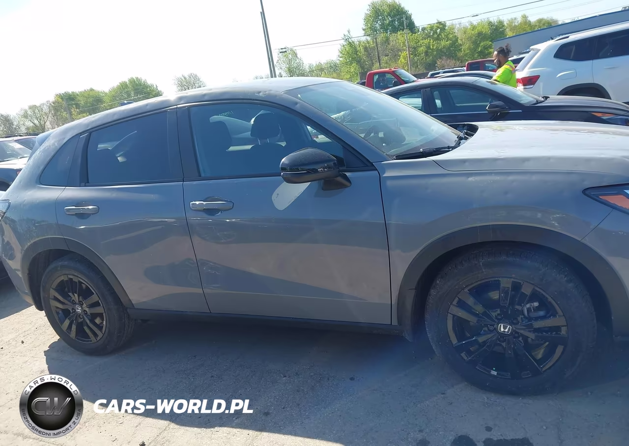 2026 Honda Hr-V Awd Sport VIN:3CZRZ2H53TM740405 - 13