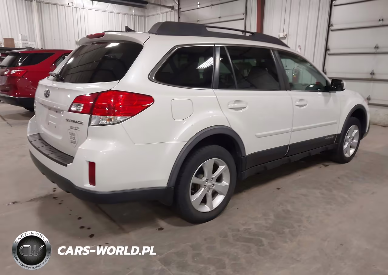 2014 Subaru Outback 2.5I Premium VIN:4S4BRBDC2E3296106 - 4