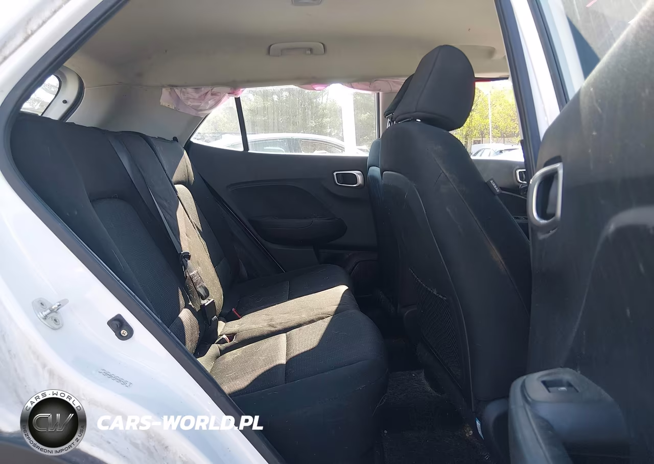 2021 Hyundai Venue Se VIN:KMHRB8A34MU069423 - 8