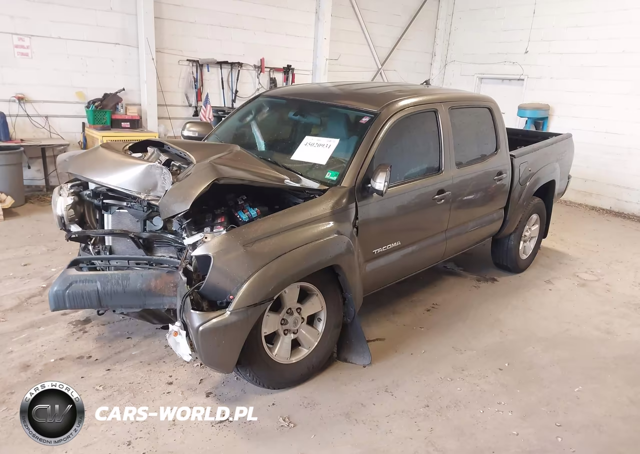 2015 Toyota Tacoma Base V6 VIN:3TMLU4EN6FM199378 - 2