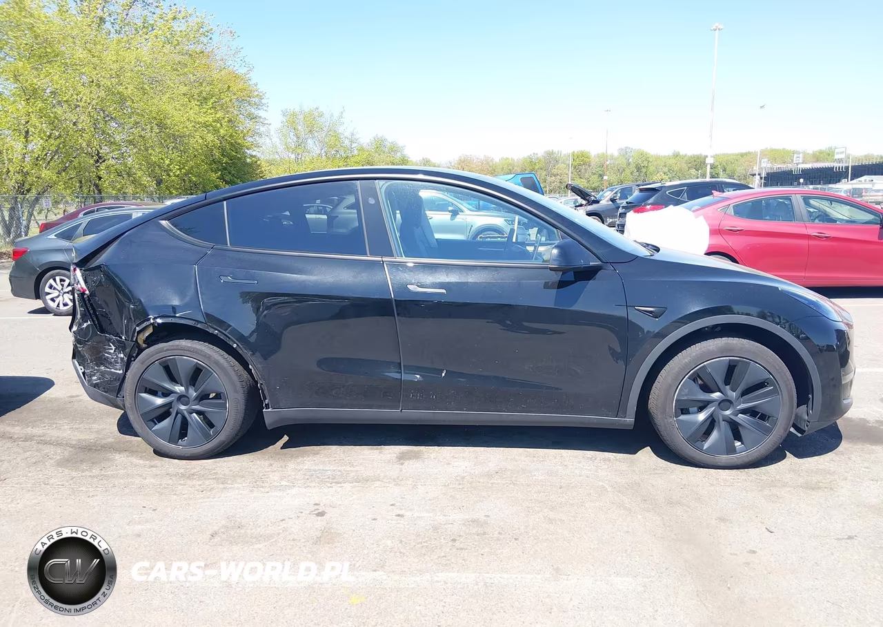 2024 Tesla Model Y Long Range Single Motor Rear-Wheel Drive-Rwd VIN:7SAYGDEDXRF192417 - 13