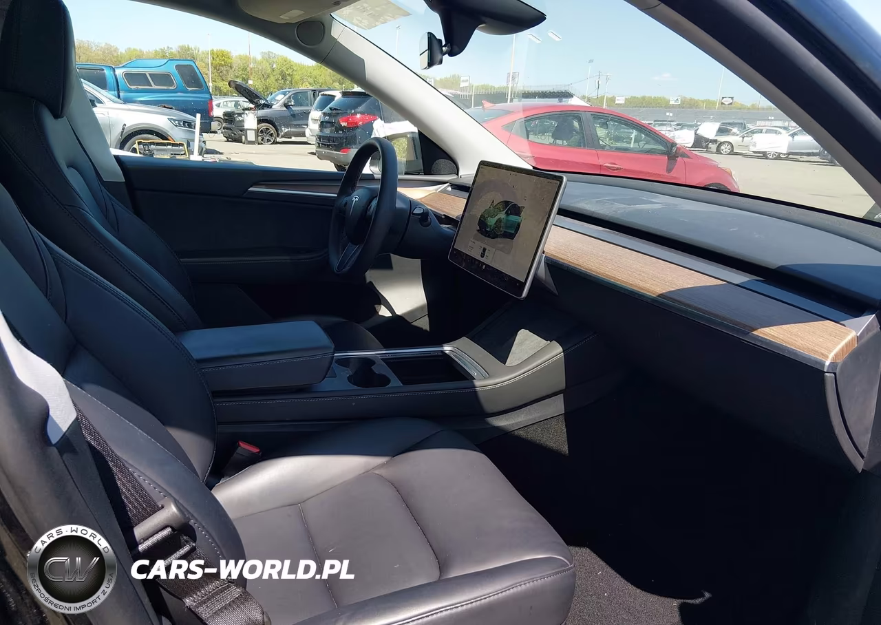 2024 Tesla Model Y Long Range Single Motor Rear-Wheel Drive-Rwd VIN:7SAYGDEDXRF192417 - 5