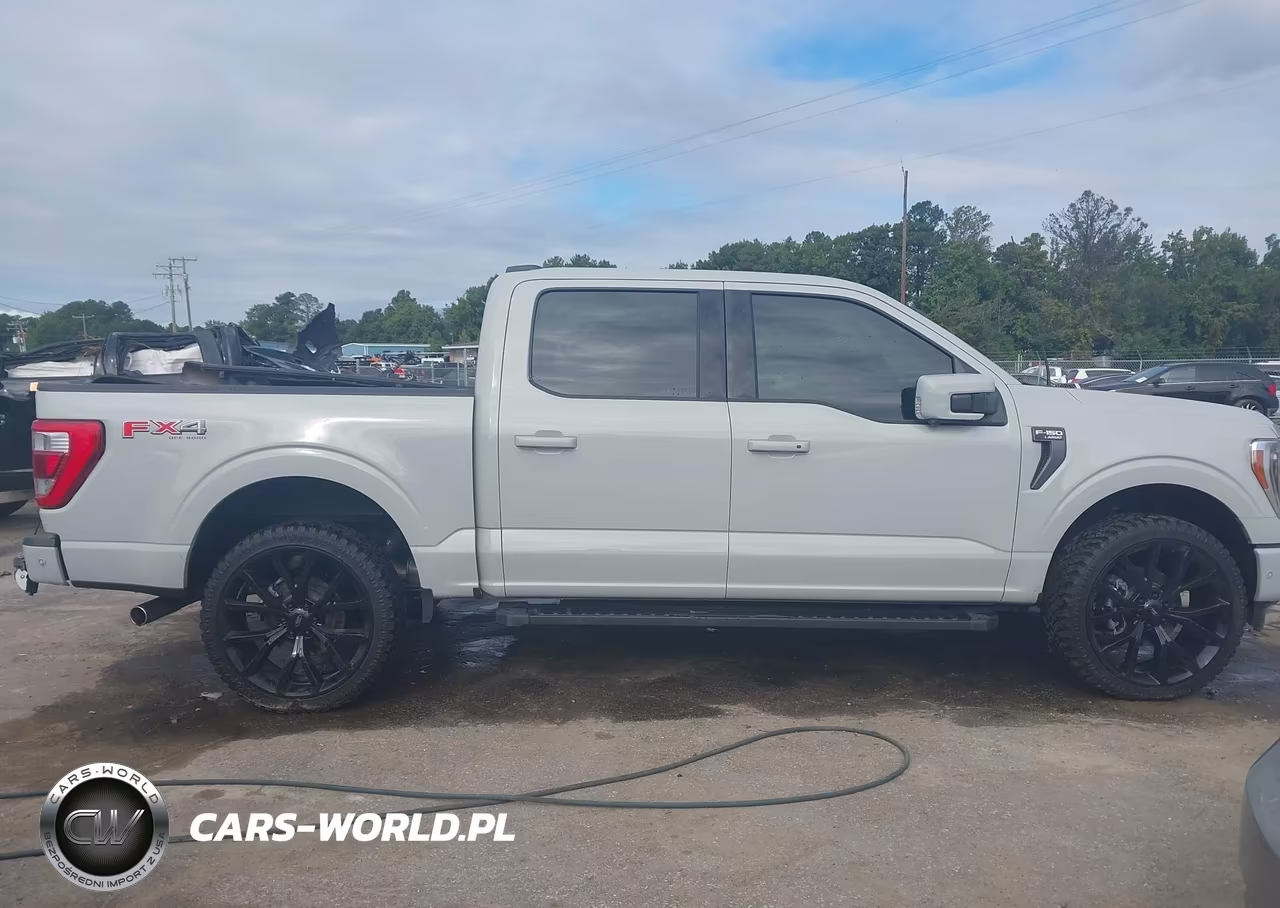 2023 Ford F-150 Lariat VIN:1FTFW1E87PKF42014 - 13