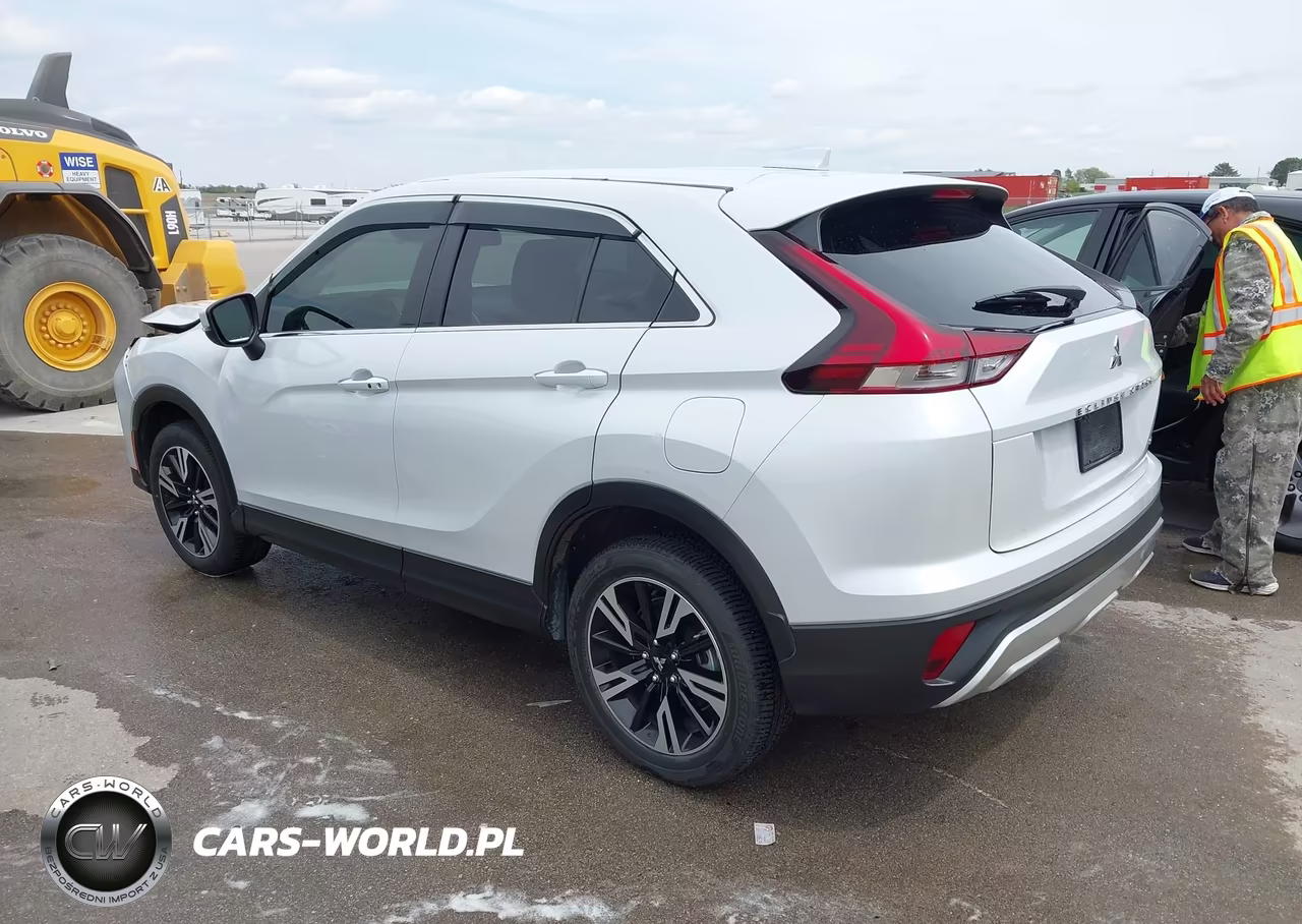 2023 Mitsubishi Eclipse Cross Se S-Awc-Sel S-Awc VIN:JA4ATWAA0PZ003504 - 3
