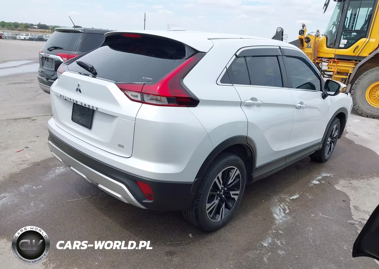 2023 Mitsubishi Eclipse Cross Se S-Awc-Sel S-Awc VIN:JA4ATWAA0PZ003504 - 4