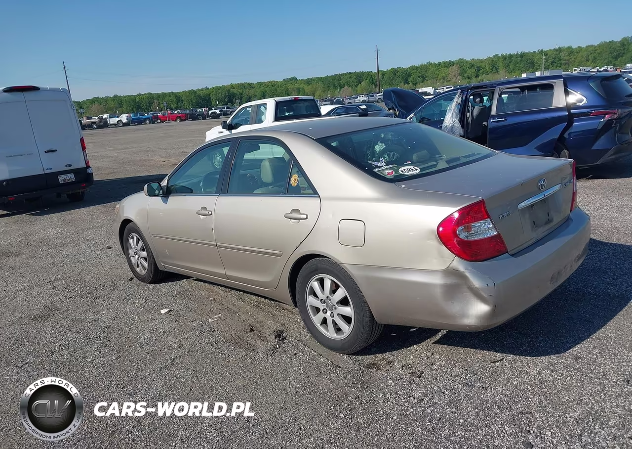 2004 Toyota Camry Xle VIN:4T1BE30K34U926643 - 3