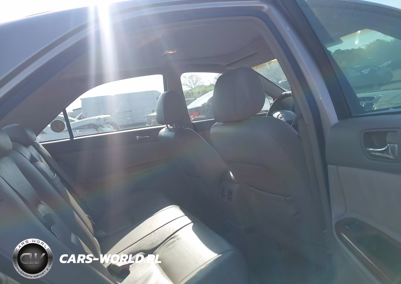 2004 Toyota Camry Xle VIN:4T1BE30K34U926643 - 8