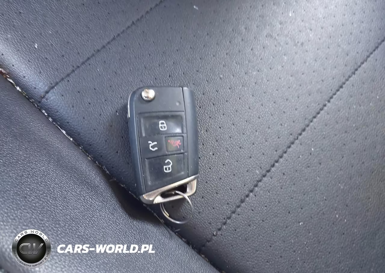 2019 Volkswagen Tiguan 2.0T Se-2.0T Sel-2.0T Sel R-Line-2.0T Sel R-Line Black VIN:3VV3B7AX8KM040503 - 11
