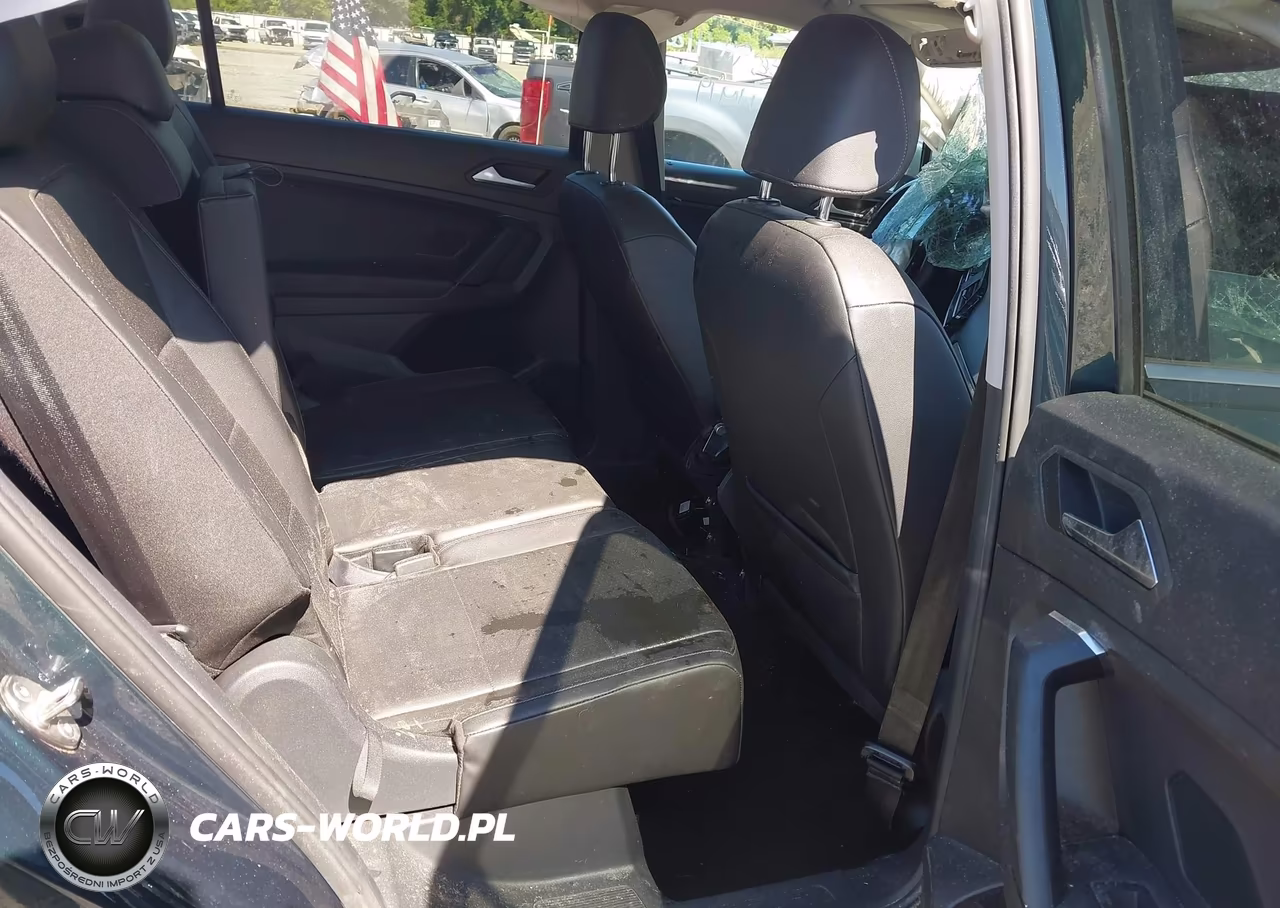 2019 Volkswagen Tiguan 2.0T Se-2.0T Sel-2.0T Sel R-Line-2.0T Sel R-Line Black VIN:3VV3B7AX8KM040503 - 8