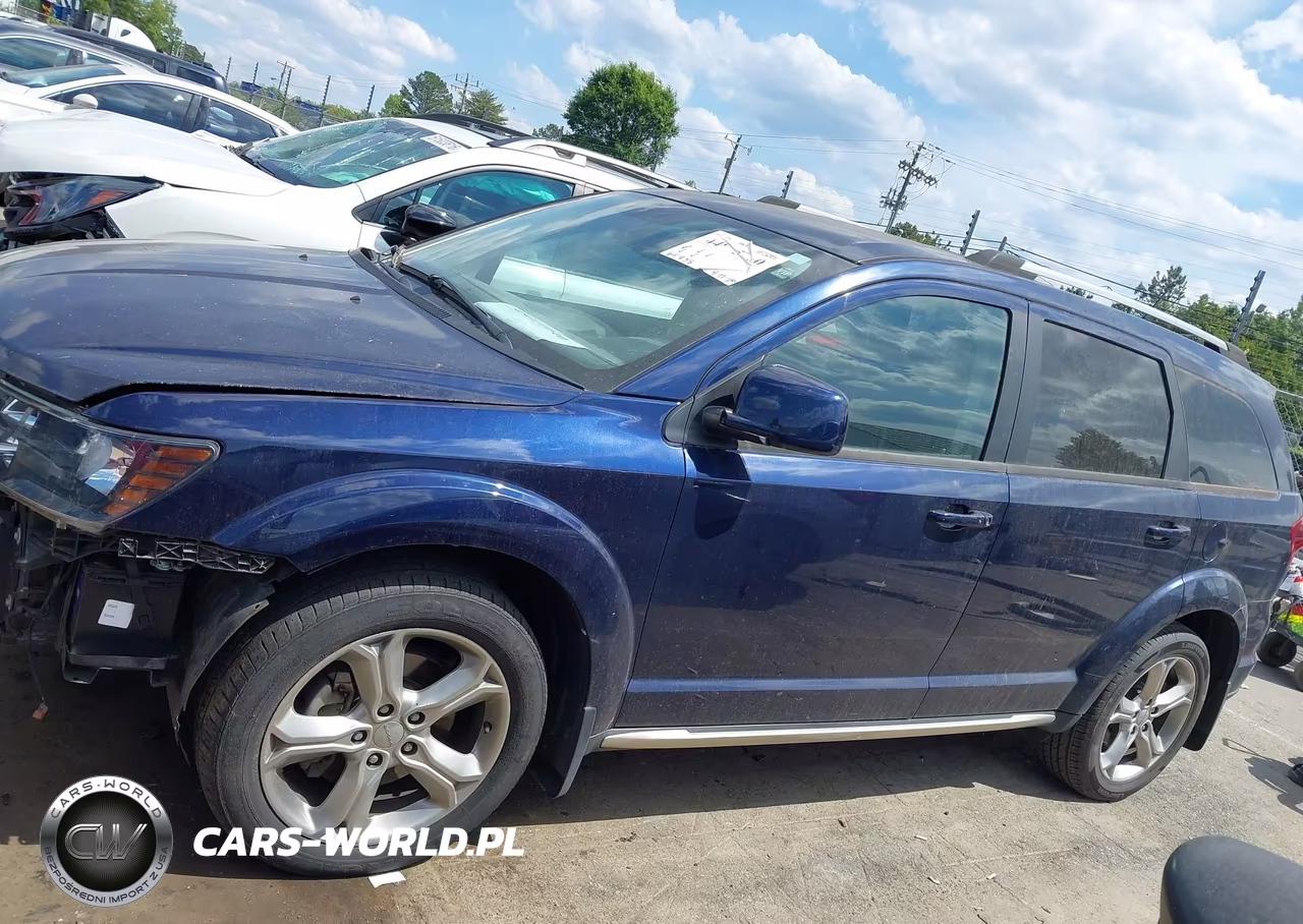2017 Dodge Journey Crossroad VIN:3C4PDCGGXHT601583 - 15