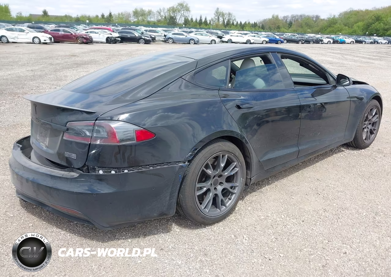 2022 Tesla Model S Plaid Tri Motor All-Wheel Drive VIN:5YJSA1E60NF468523 - 4