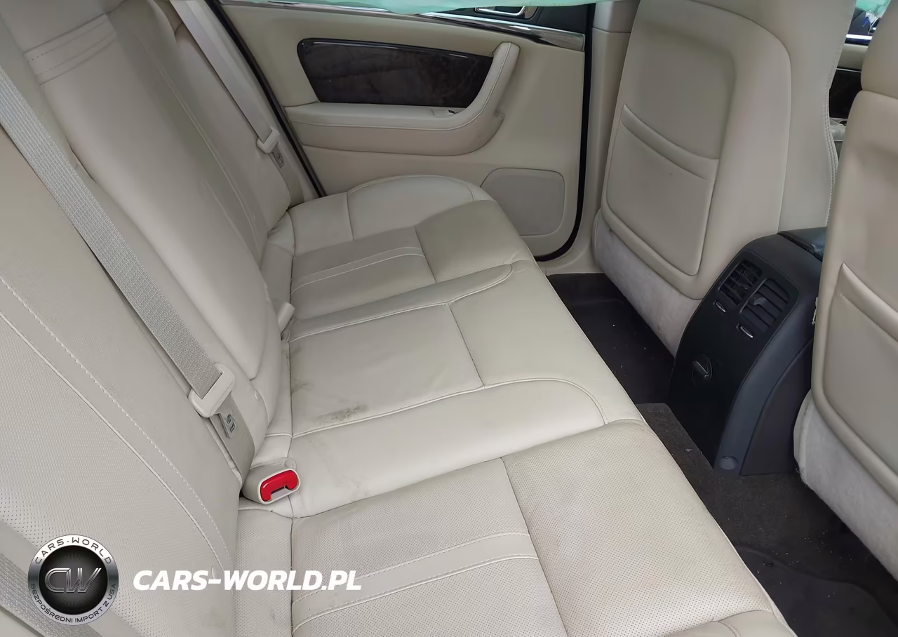 2014 Lincoln Mks VIN:1LNHL9DK9EG610855 - 8