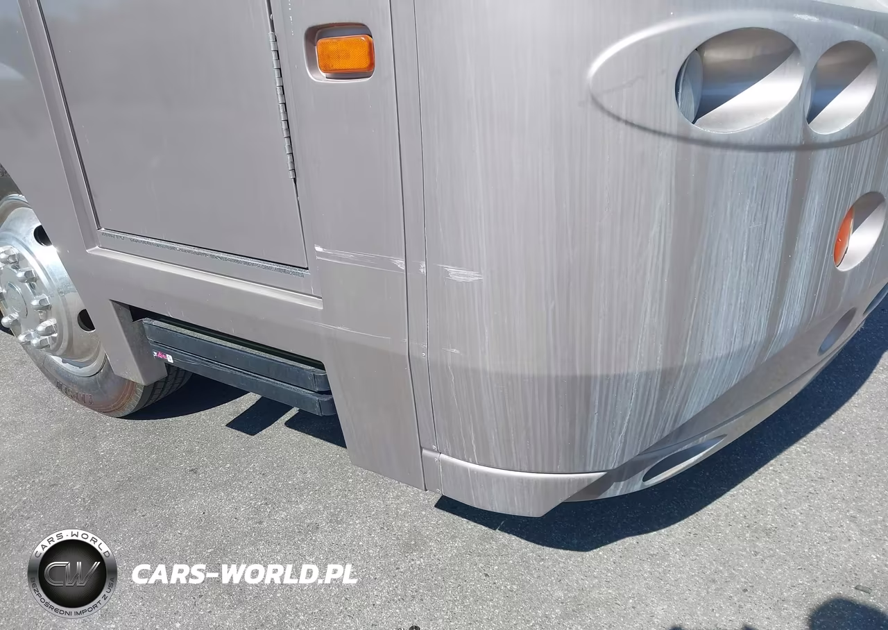 2002 Freightliner Chassis X Line Motor Home VIN:4UZAAJBV62CK33040 - 18
