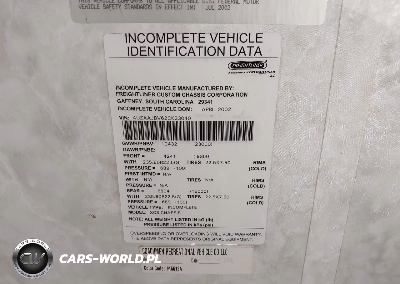 2002 Freightliner Chassis X Line Motor Home VIN:4UZAAJBV62CK33040 - 9
