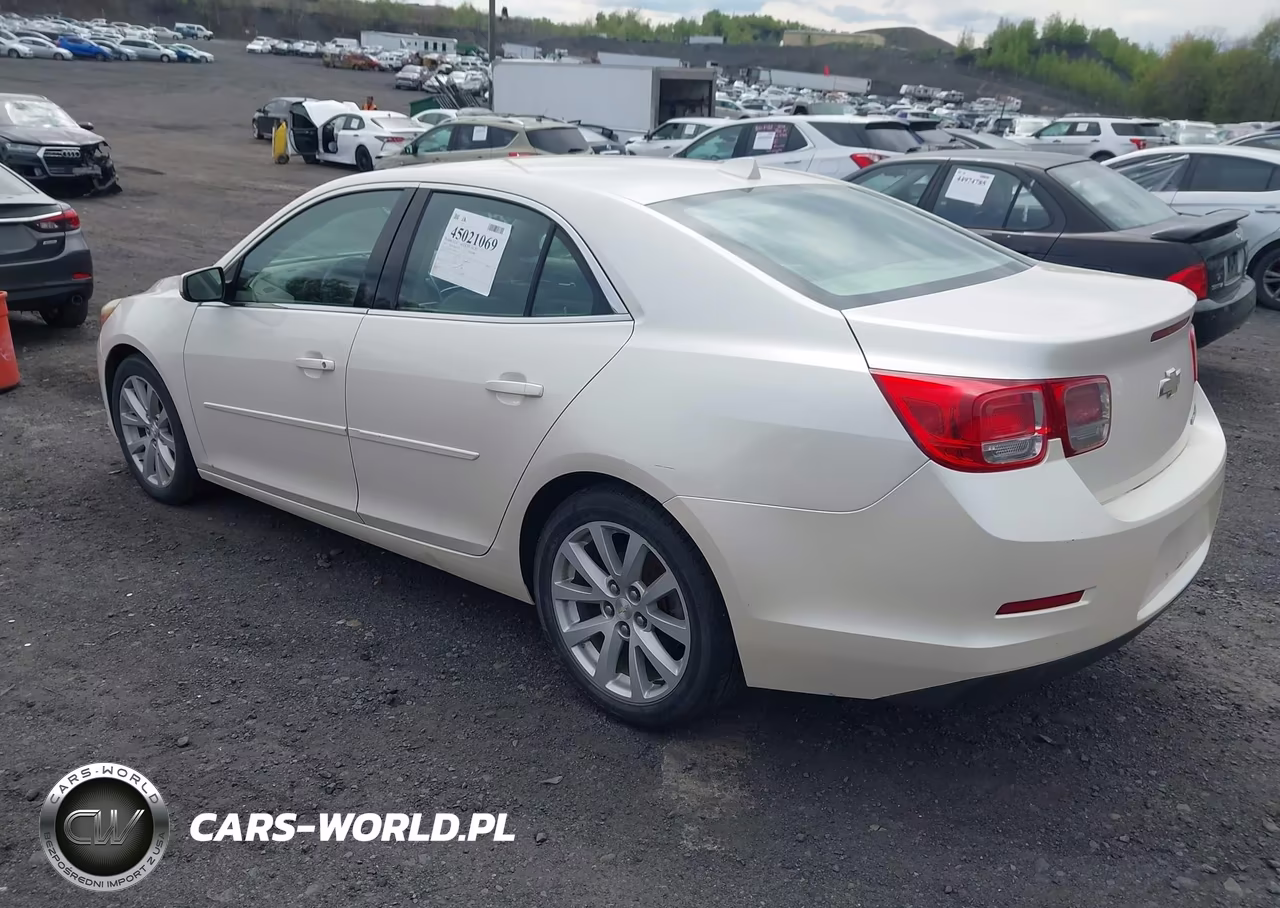 2013 Chevrolet Malibu 2Lt VIN:1G11E5SA7DF180128 - 3