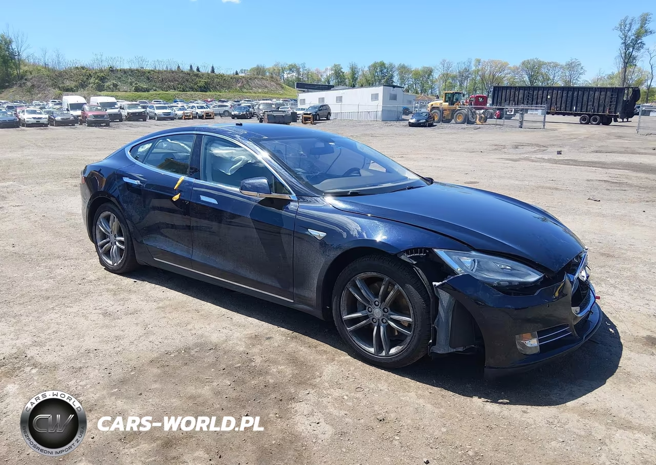 2014 Tesla Model S P85 – zdjęcie 1 z 19