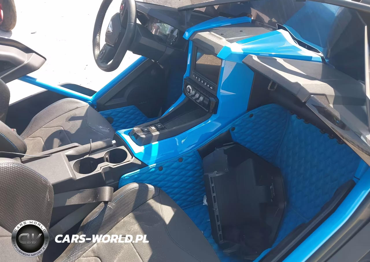 2020 Polaris Slingshot R VIN:57XAARHB7L8138014 - 5