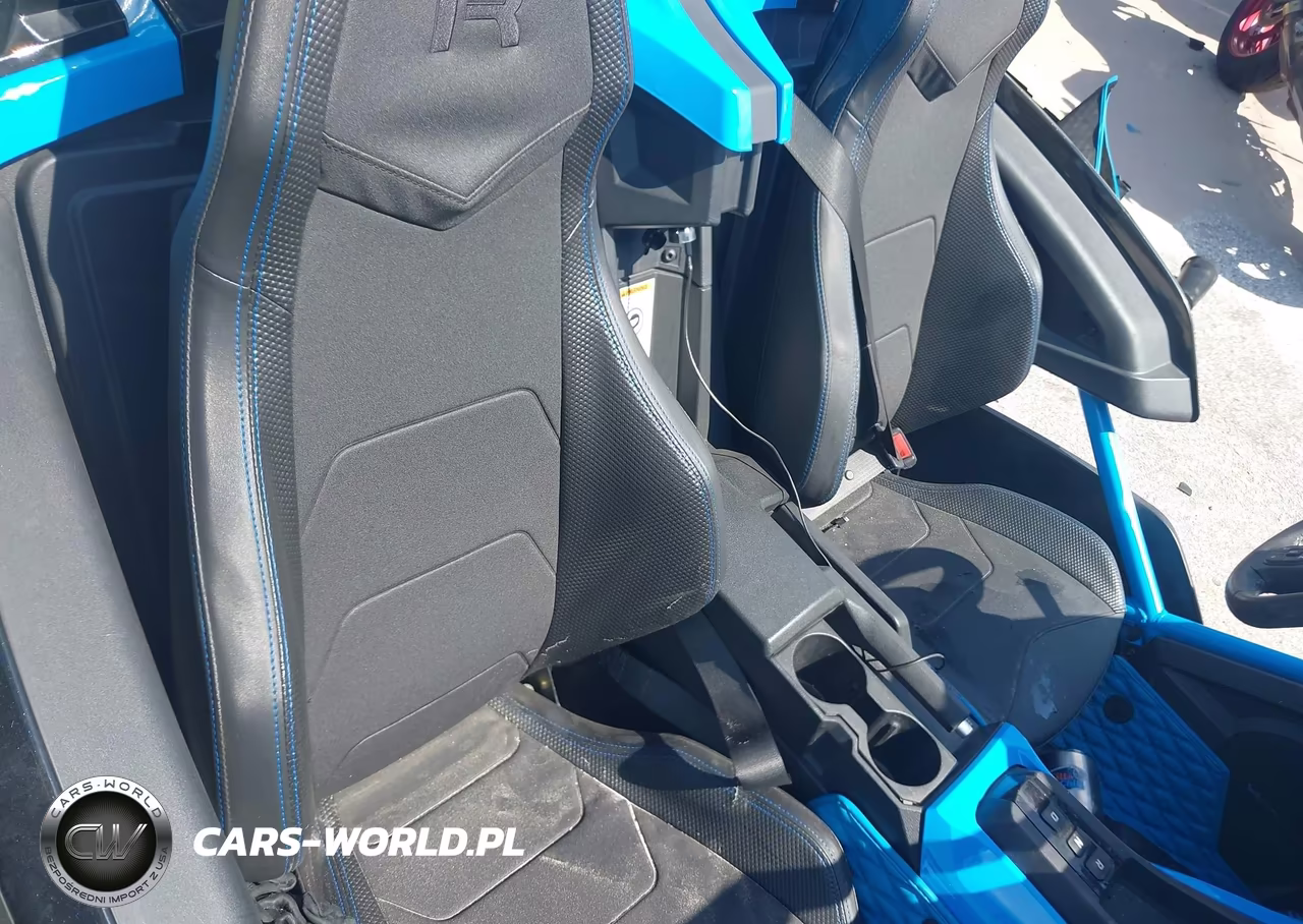 2020 Polaris Slingshot R VIN:57XAARHB7L8138014 - 8