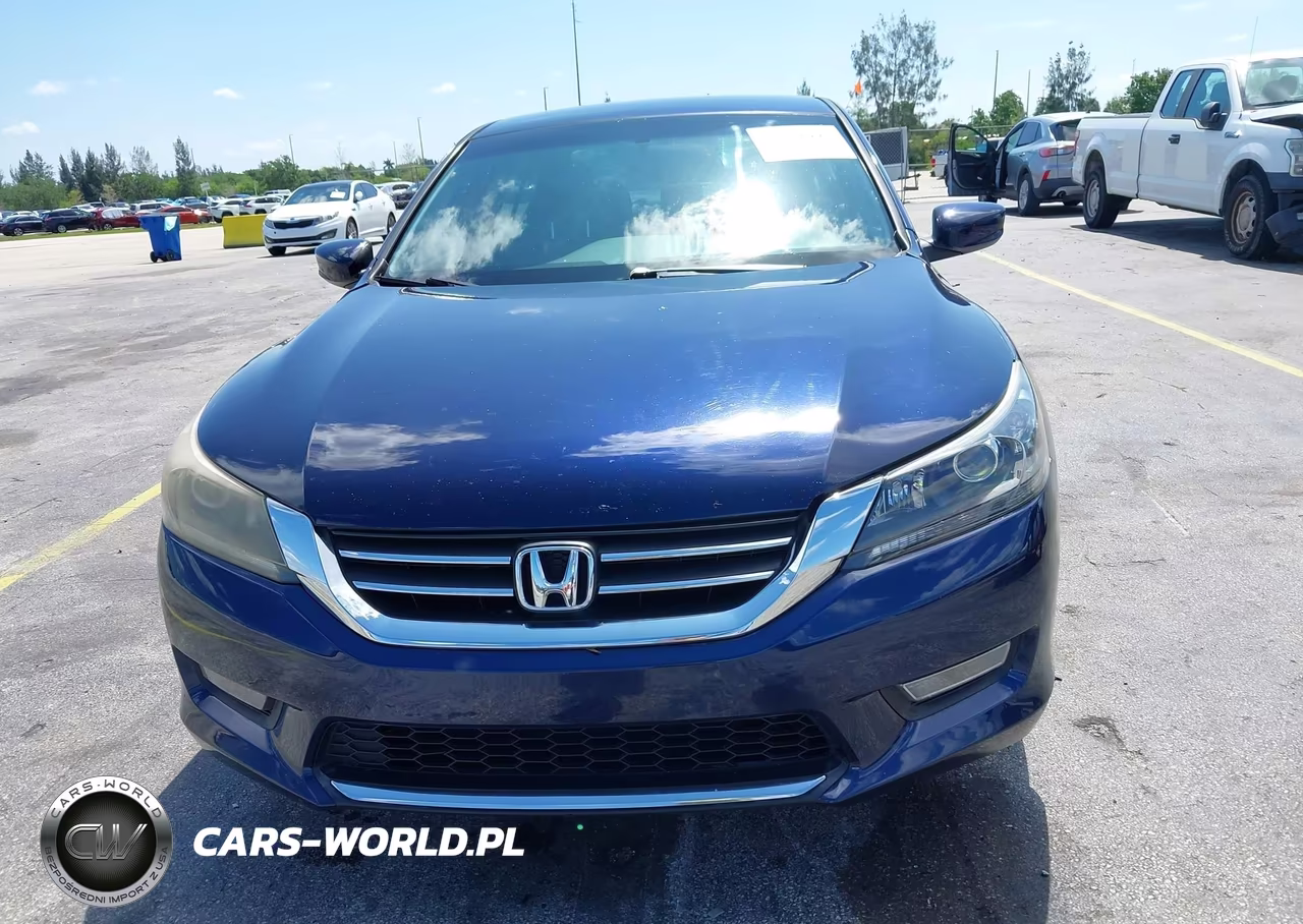 2013 Honda Accord Sport VIN:1HGCR2F52DA270186 - 12