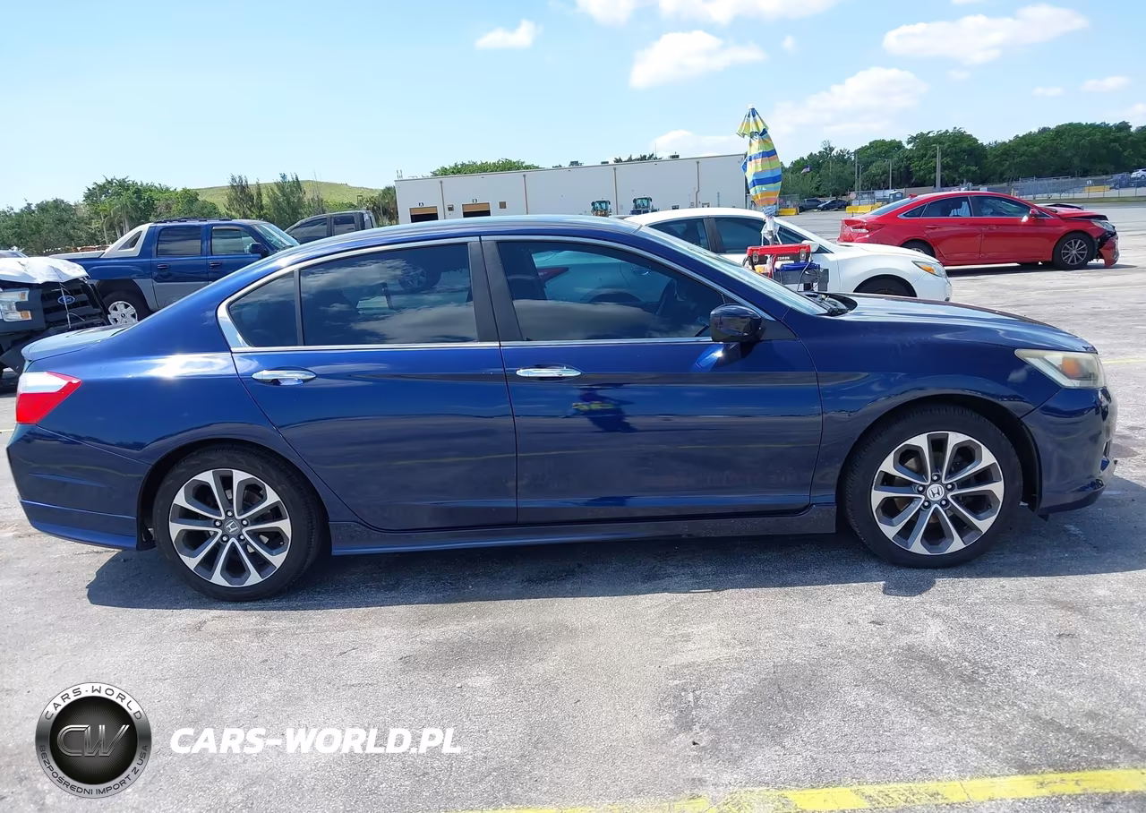2013 Honda Accord Sport VIN:1HGCR2F52DA270186 - 13